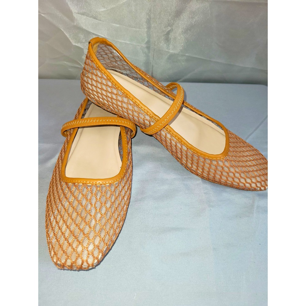 Nicole Miller New York Mesh Flat